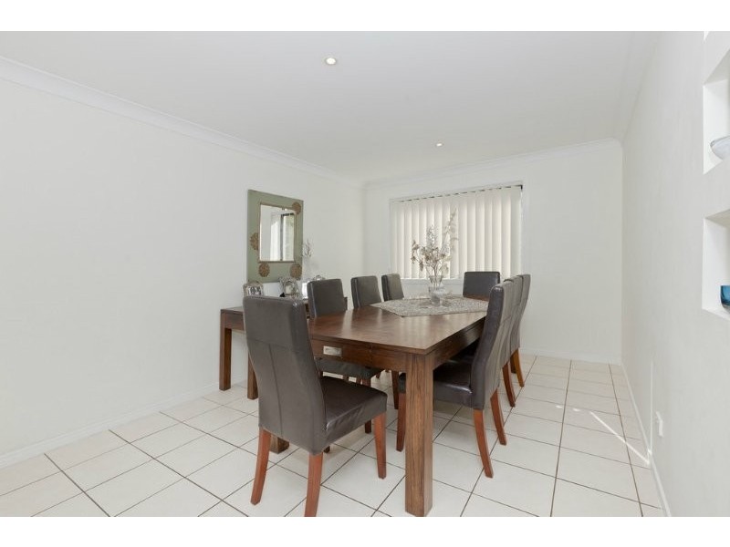 45 Lewana Street, Mansfield QLD 4122