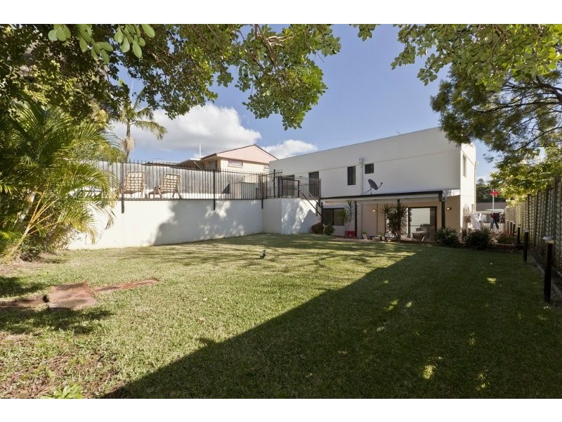 45 Lewana Street, Mansfield QLD 4122