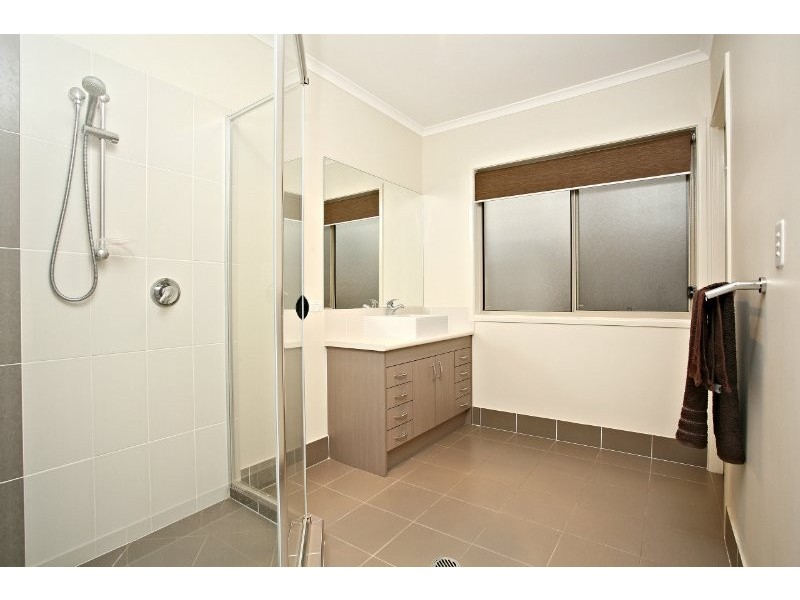 26 Langford Street, Eight Mile Plains QLD 4113