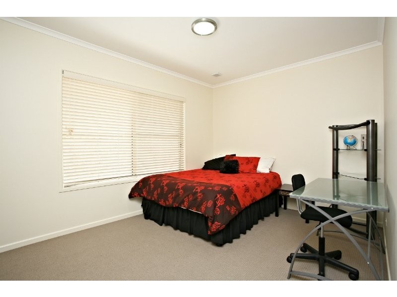 26 Langford Street, Eight Mile Plains QLD 4113