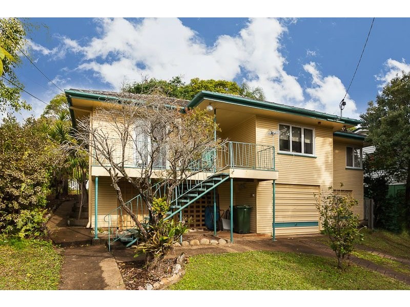 82 Hawkwood Street, Mount Gravatt East QLD 4122