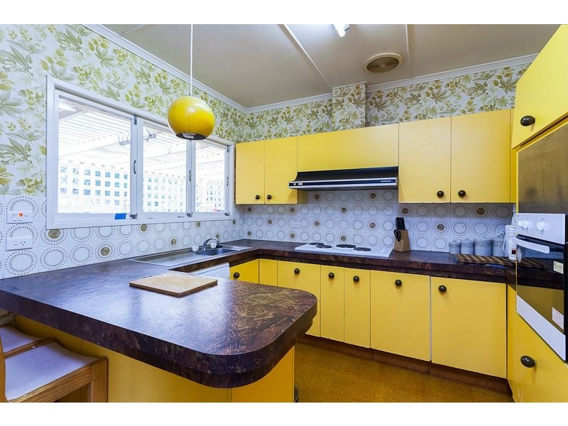 82 Hawkwood Street, Mount Gravatt East QLD 4122