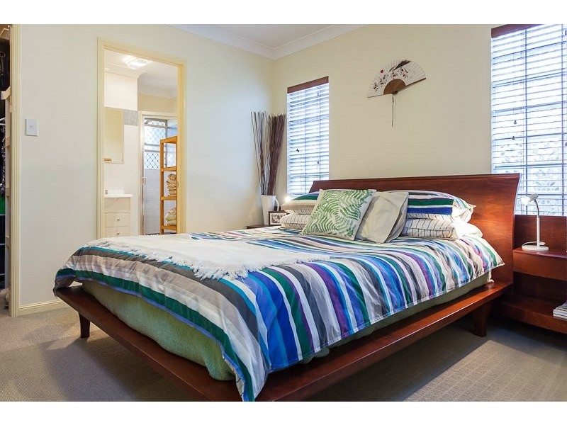 7/29 Crown Street, Holland Park West QLD 4121