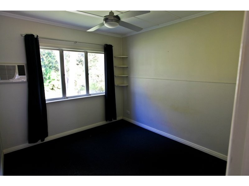 91 Nursery Road, Holland Park West QLD 4121