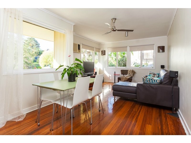 31 Diamond Street, Holland Park QLD 4121