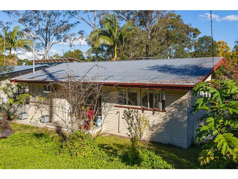 31 Diamond Street, Holland Park QLD 4121