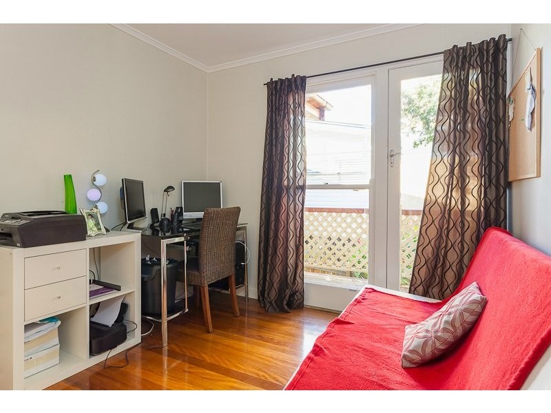 31 Diamond Street, Holland Park QLD 4121