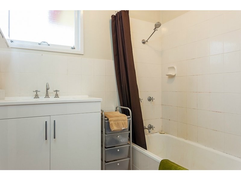 31 Diamond Street, Holland Park QLD 4121