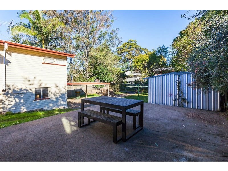 31 Diamond Street, Holland Park QLD 4121