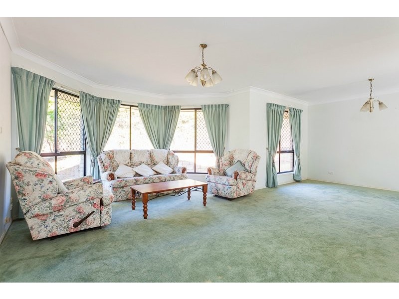 63 Regent Street, Eight Mile Plains QLD 4113