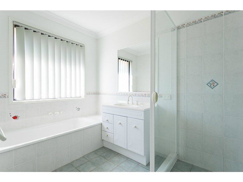 63 Regent Street, Eight Mile Plains QLD 4113