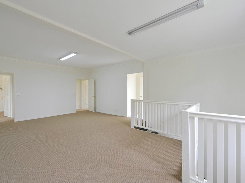 47 Glindemann Drive, Holland Park QLD 4121