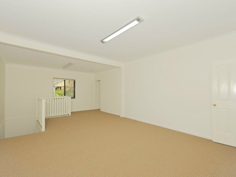 47 Glindemann Drive, Holland Park QLD 4121