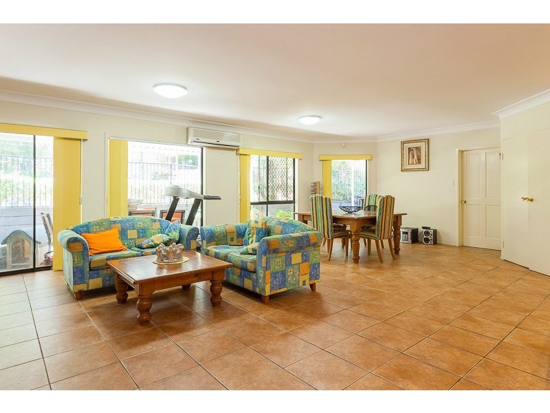 37 Casuarina Place, Mount Gravatt East QLD 4122