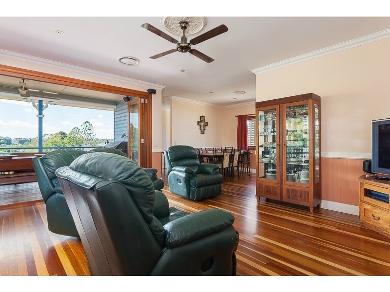 2B Basil Street, Salisbury QLD 4107