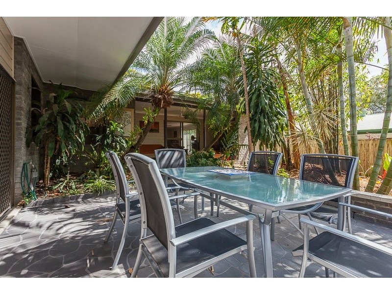 11 Holder Street, Wishart QLD 4122