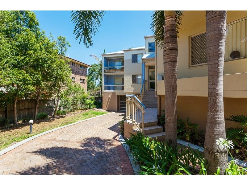 6/29 Crown Street, Holland Park West QLD 4121
