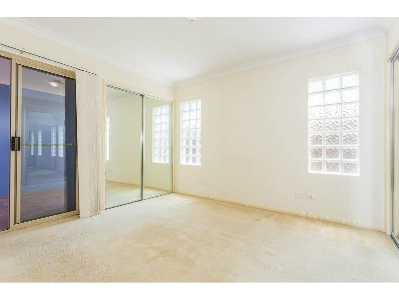 6/29 Crown Street, Holland Park West QLD 4121