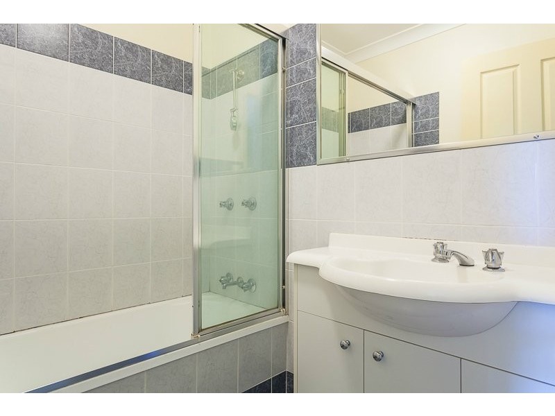 6/29 Crown Street, Holland Park West QLD 4121