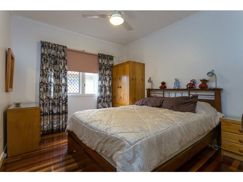 12 Woolton Street, Tarragindi QLD 4121