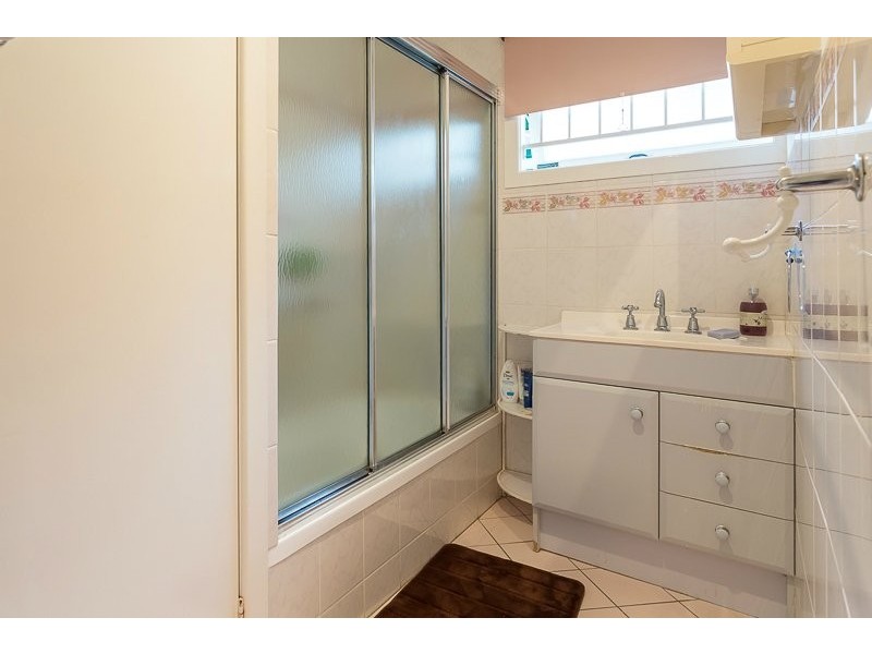 12 Woolton Street, Tarragindi QLD 4121