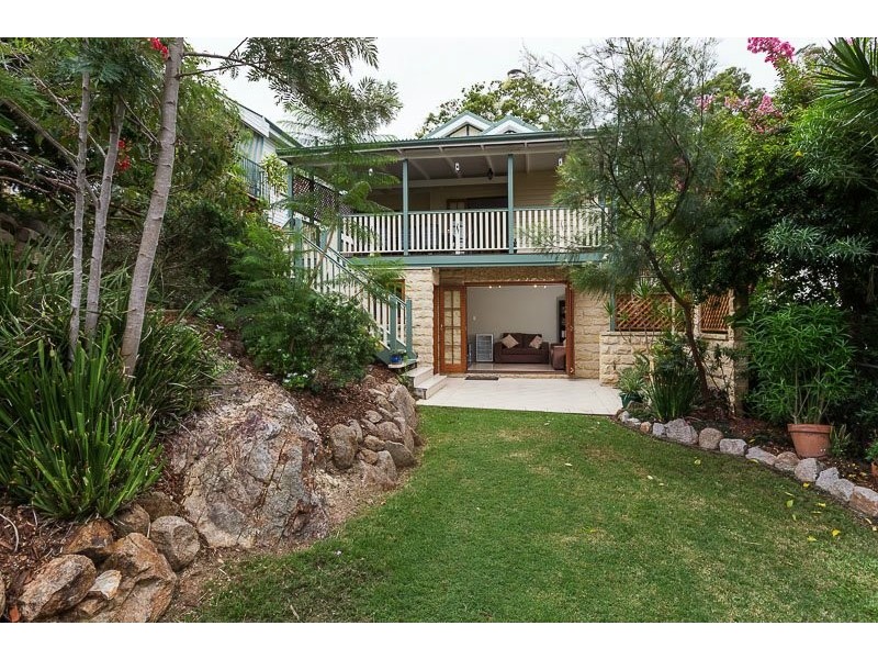 50 Hockings Street, Holland Park West QLD 4121