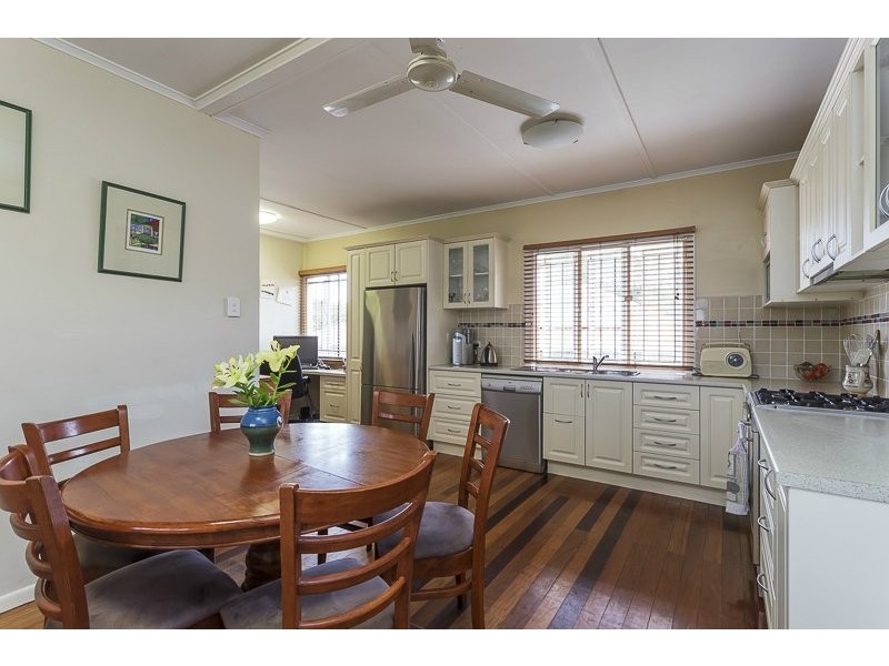 37 Highgate Street, Coopers Plains QLD 4108