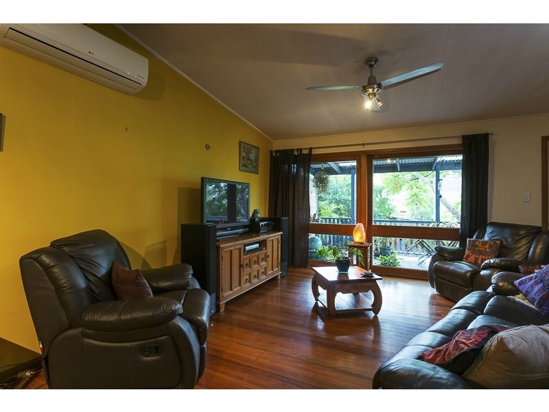 881 Cavendish Road, Mount Gravatt East QLD 4122