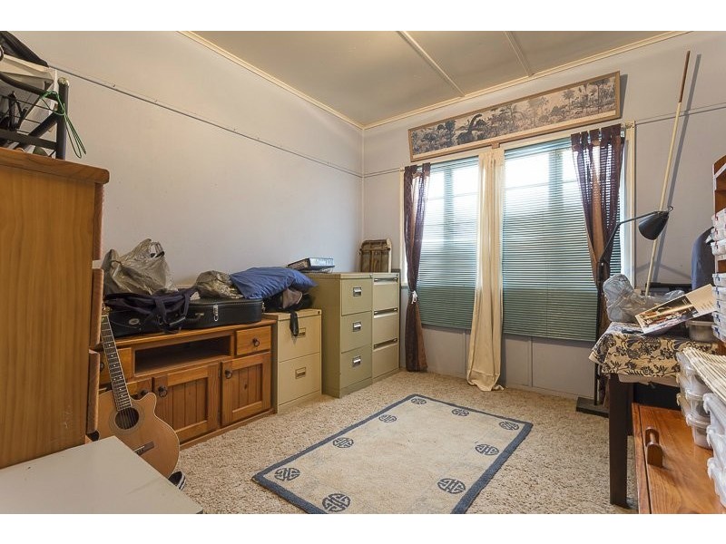 17 Digby Street, Holland Park QLD 4121