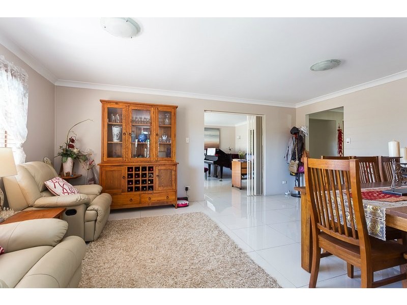 185 Ham Road, Wishart QLD 4122