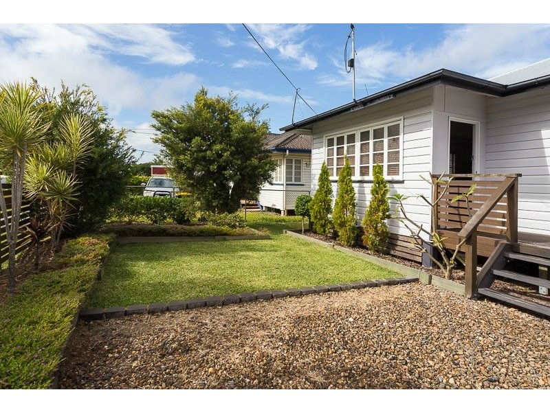 81 Broadwater Road, Mount Gravatt East QLD 4122