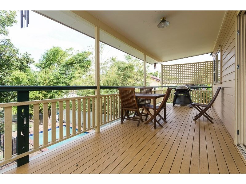 49 Allardyce Street, Graceville QLD 4075