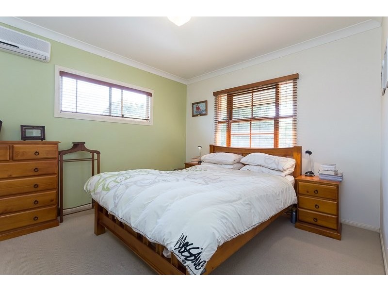 49 Allardyce Street, Graceville QLD 4075