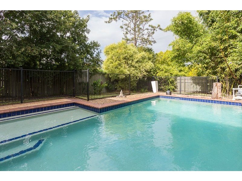 49 Allardyce Street, Graceville QLD 4075