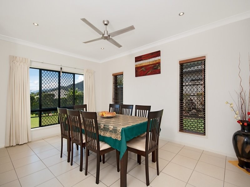 5 Laidley Close, Bentley Park QLD 4869