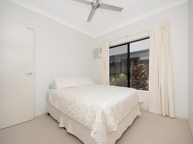 5 Laidley Close, Bentley Park QLD 4869
