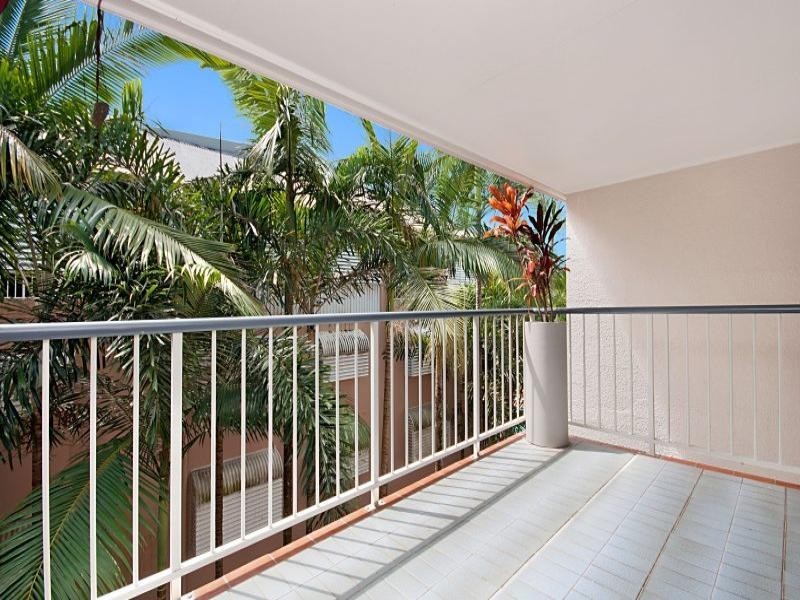 8/79 Arlington Esplanade, Clifton Beach QLD 4879