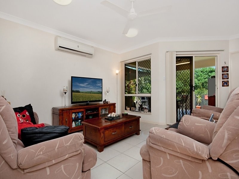 6 Lyndon Close, Bentley Park QLD 4869