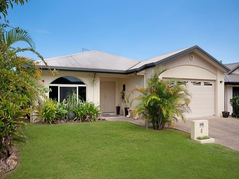 6 Lyndon Close, Bentley Park QLD 4869