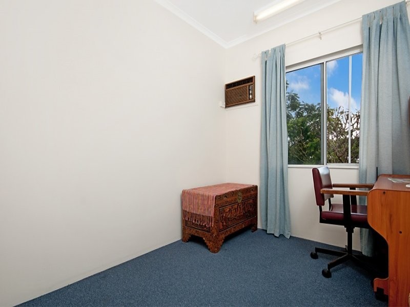 5/10 Palm Street, Holloways Beach QLD 4878