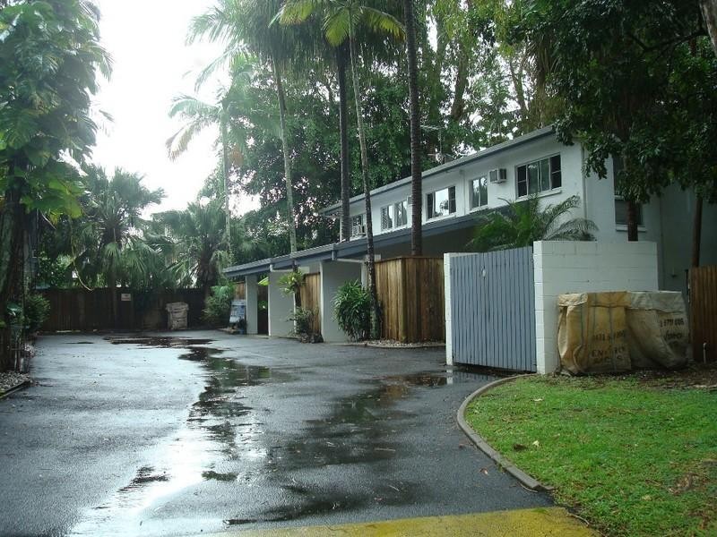 6/21 Bouganvillea Street, Holloways Beach QLD 4878