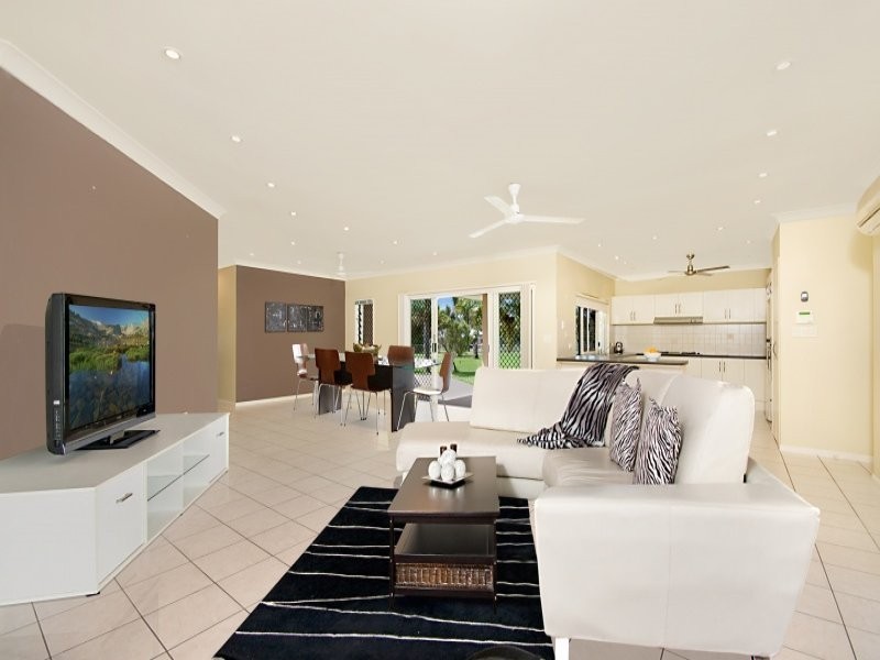 30 Fretwell Road, White Rock QLD 4868