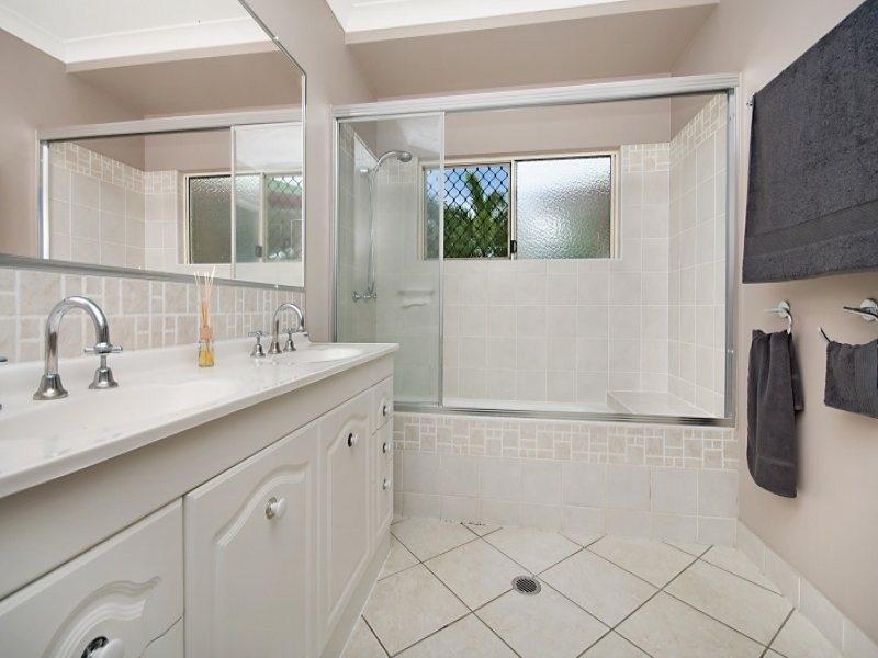 30 Fretwell Road, White Rock QLD 4868