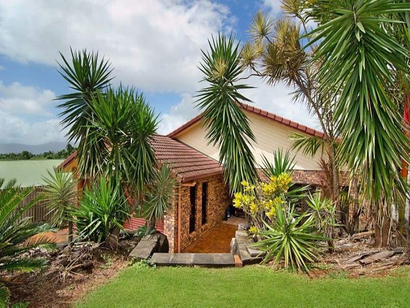 8 Ascendant Close, Bentley Park QLD 4869