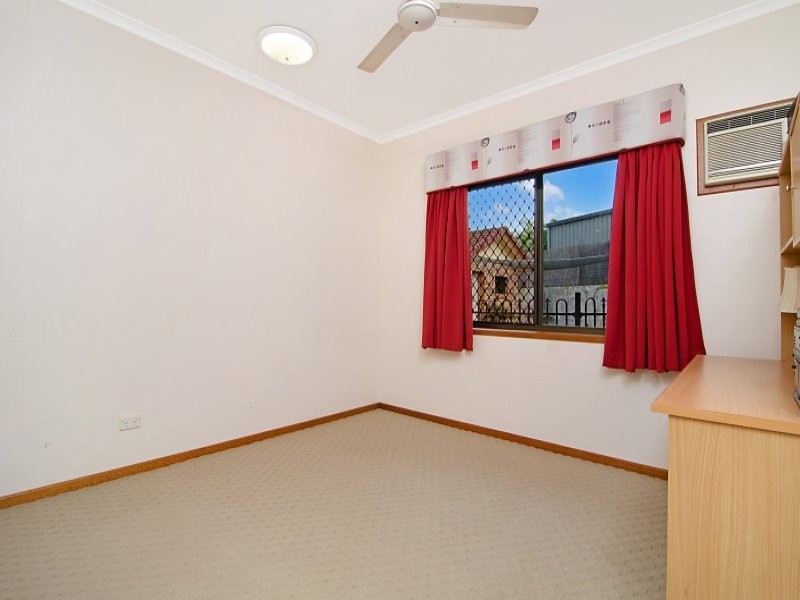 8 Ascendant Close, Bentley Park QLD 4869