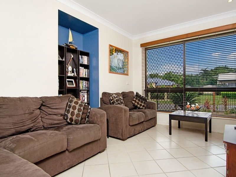 6 Lillipilli Street, Redlynch QLD 4870