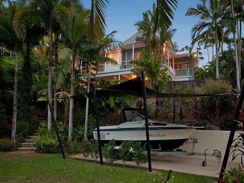 31 View Street, Brinsmead QLD 4870