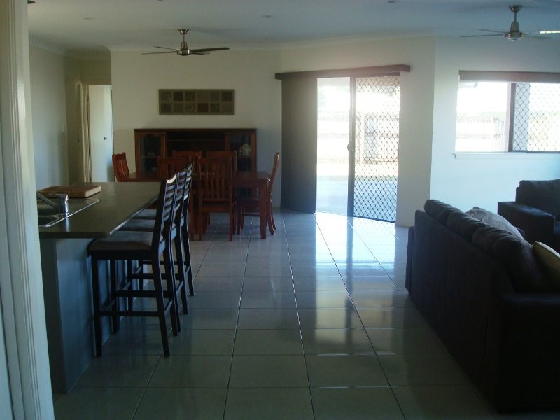 165 Timberlea Drive, Bentley Park QLD 4869