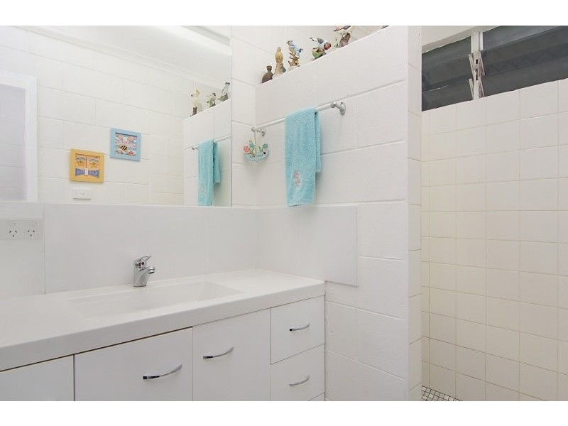 123 Oleander Street, Holloways Beach QLD 4878