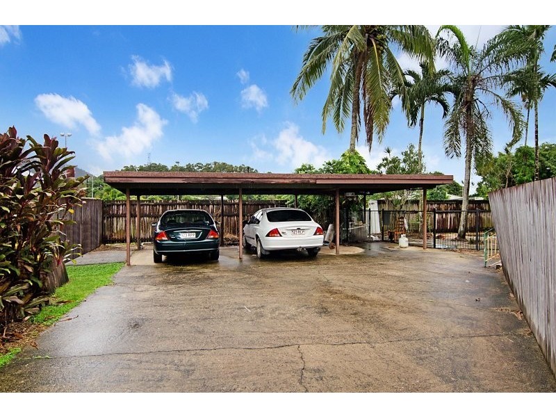 3/15 Girralong Street, Woree QLD 4868